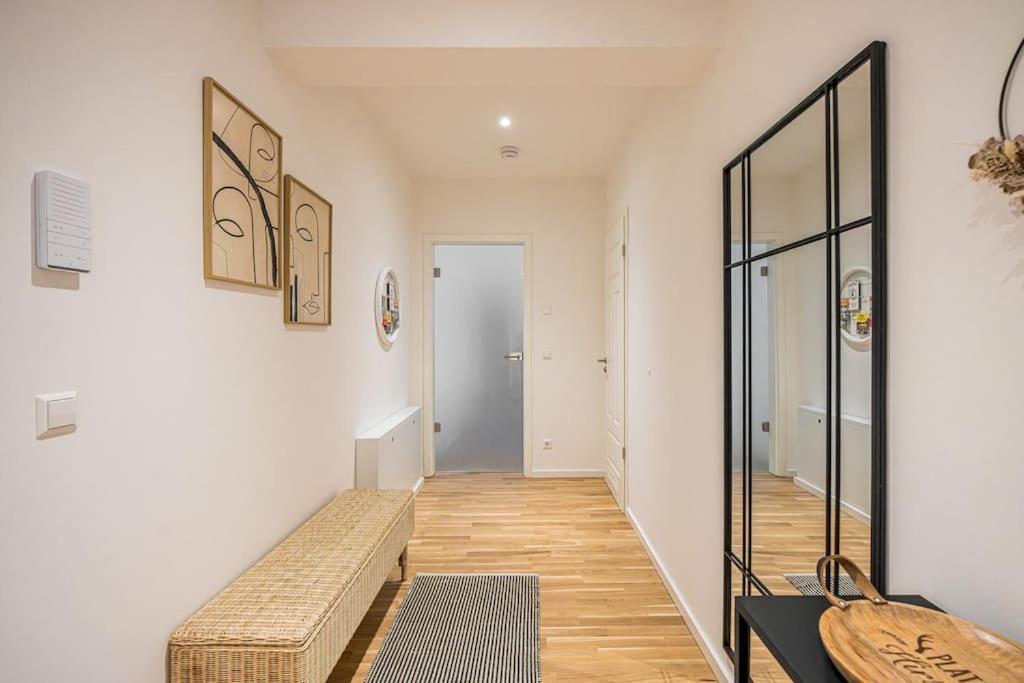 Stylisches Zentrales City-Apartment Mit 2 Balkonen Lipsk Zewnętrze zdjęcie