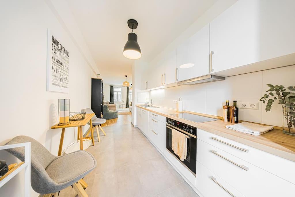 Stylisches Zentrales City-Apartment Mit 2 Balkonen Lipsk Zewnętrze zdjęcie